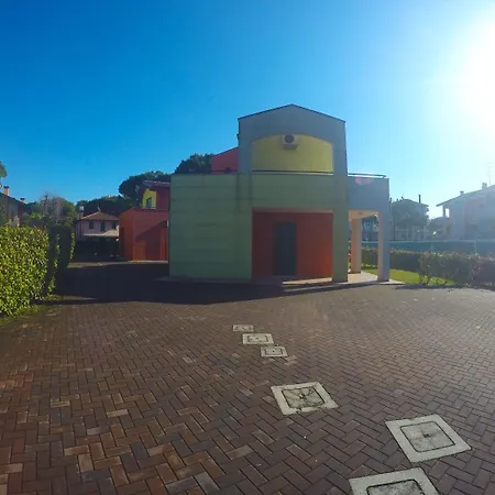 Lägenhet Le Piramidi Caorle